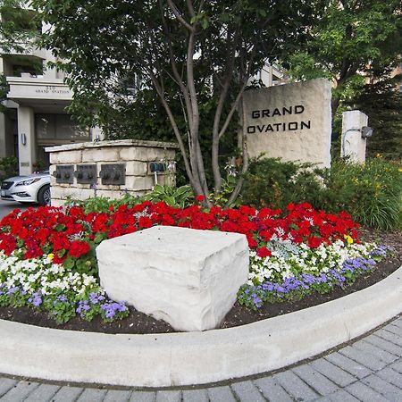 Maplewood Suites - Square One Mississauga Exterior photo